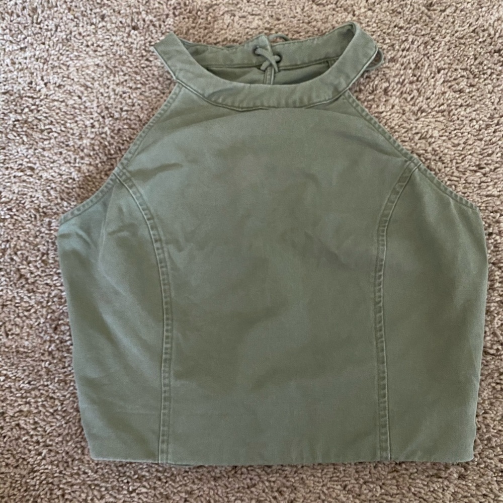J.O.A small green crop top!